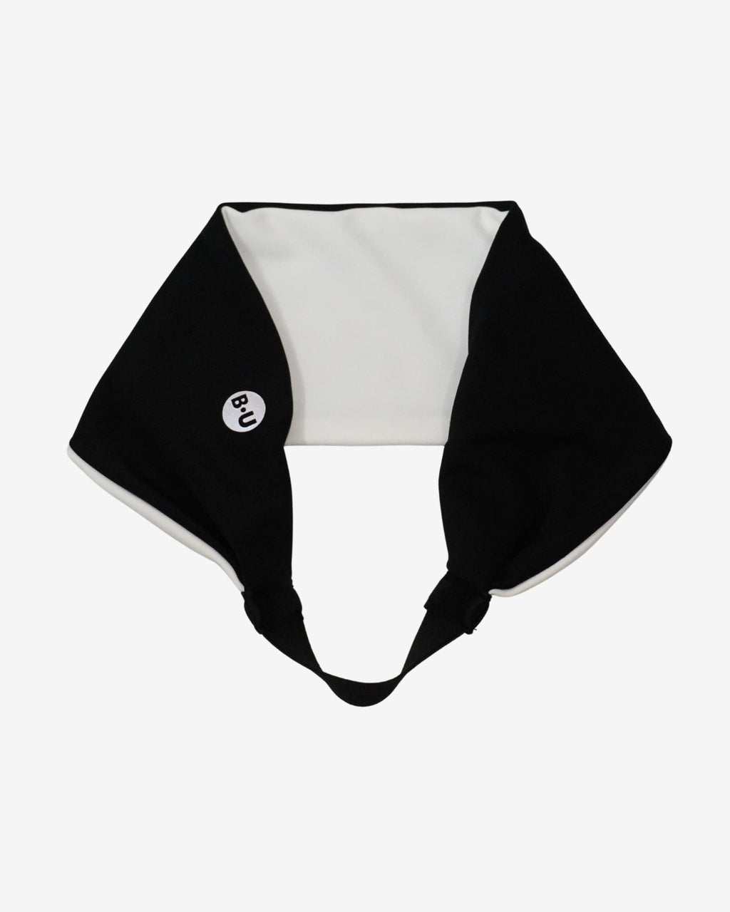 BASE in Black / Cream