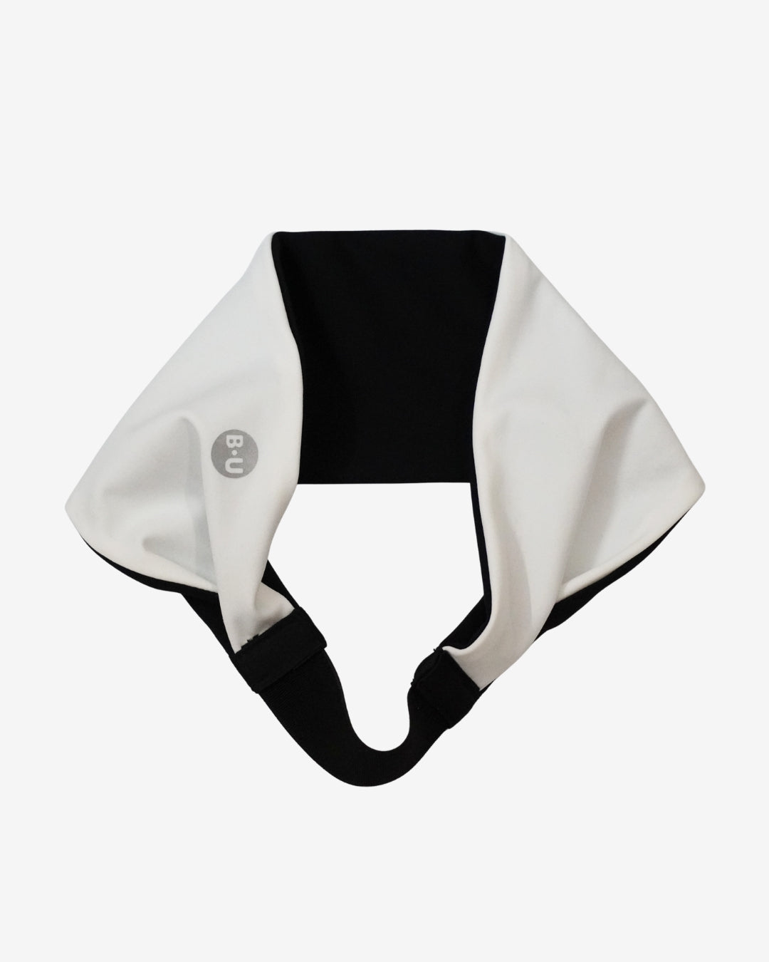 BASE in Black / Cream