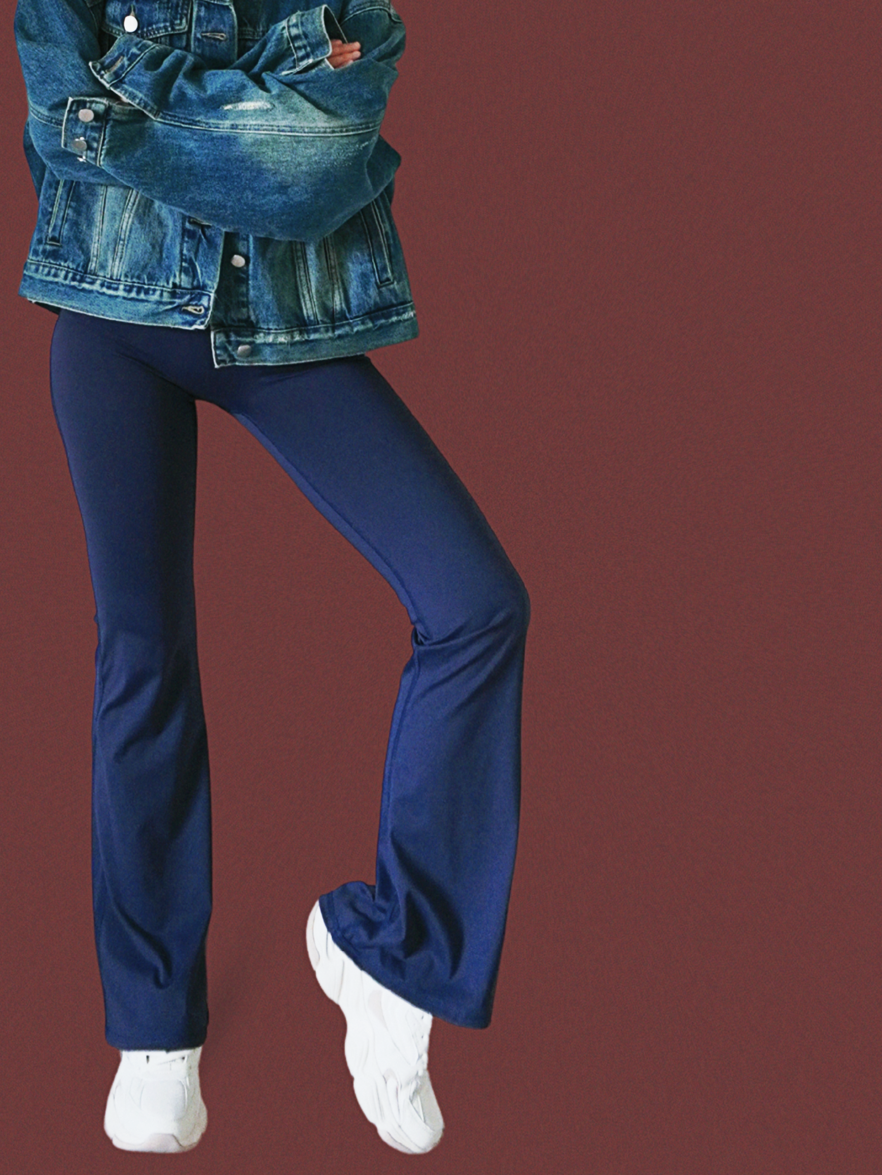 High-Waist Flare Legging